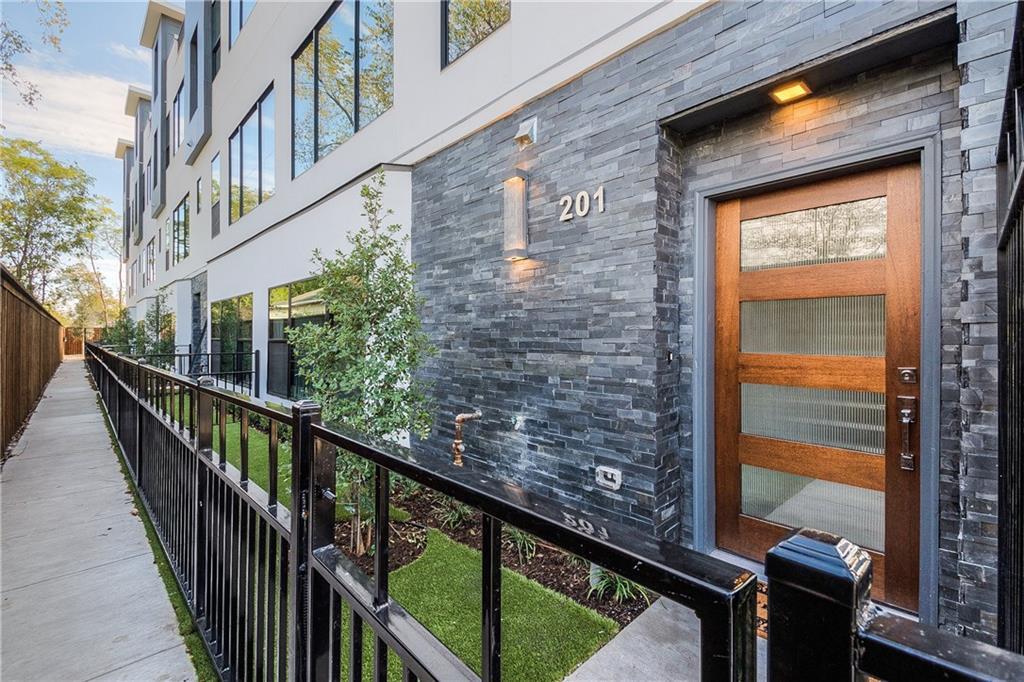 4522 Deere Street - Photo 1