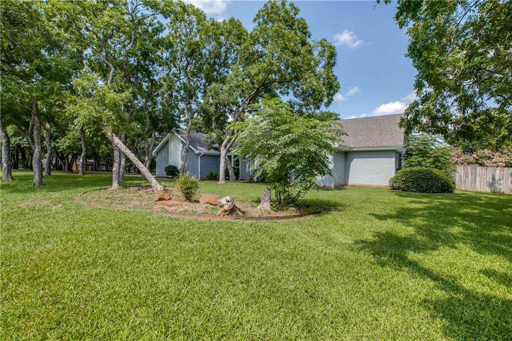 800 Ledara Lane - Photo 1