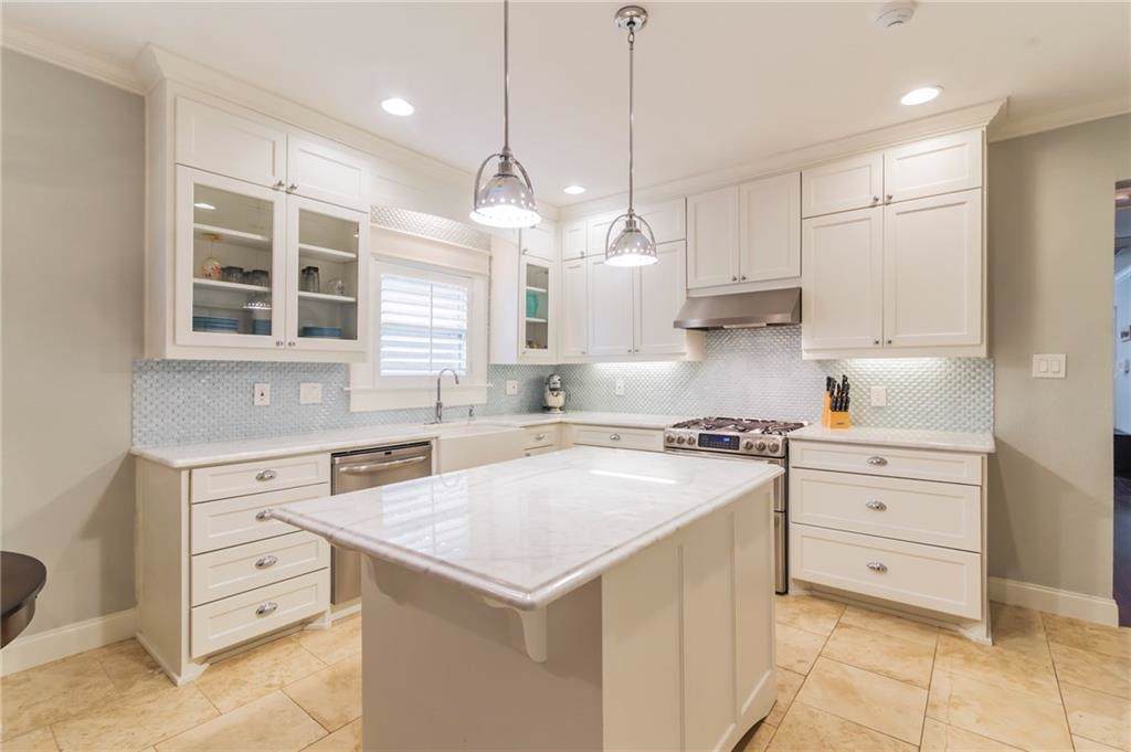 5536 Richard Avenue - Photo 1