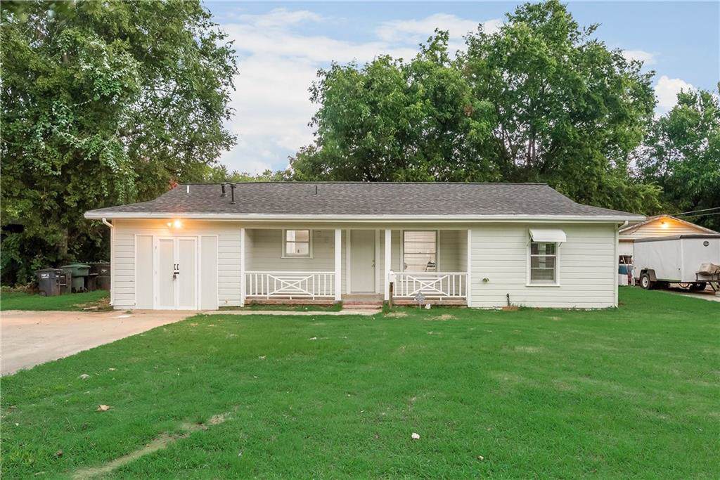 2609 Janice Lane - Photo 1