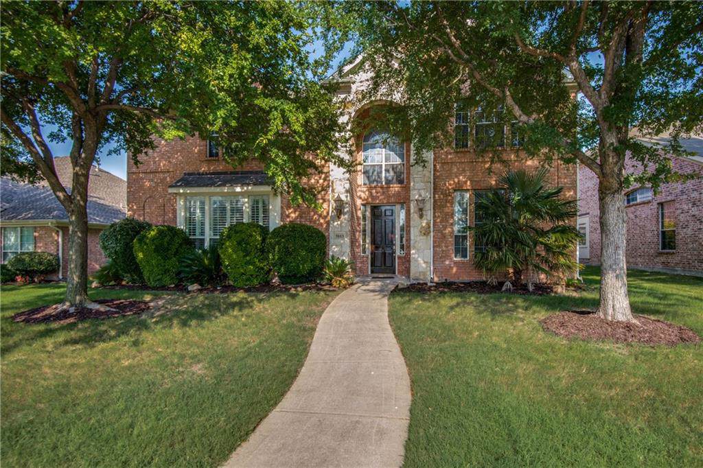 7653 Trailway Drive - Photo 1