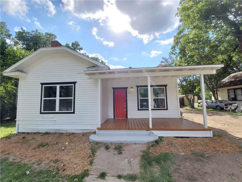 621 Virginia Street - Photo 1