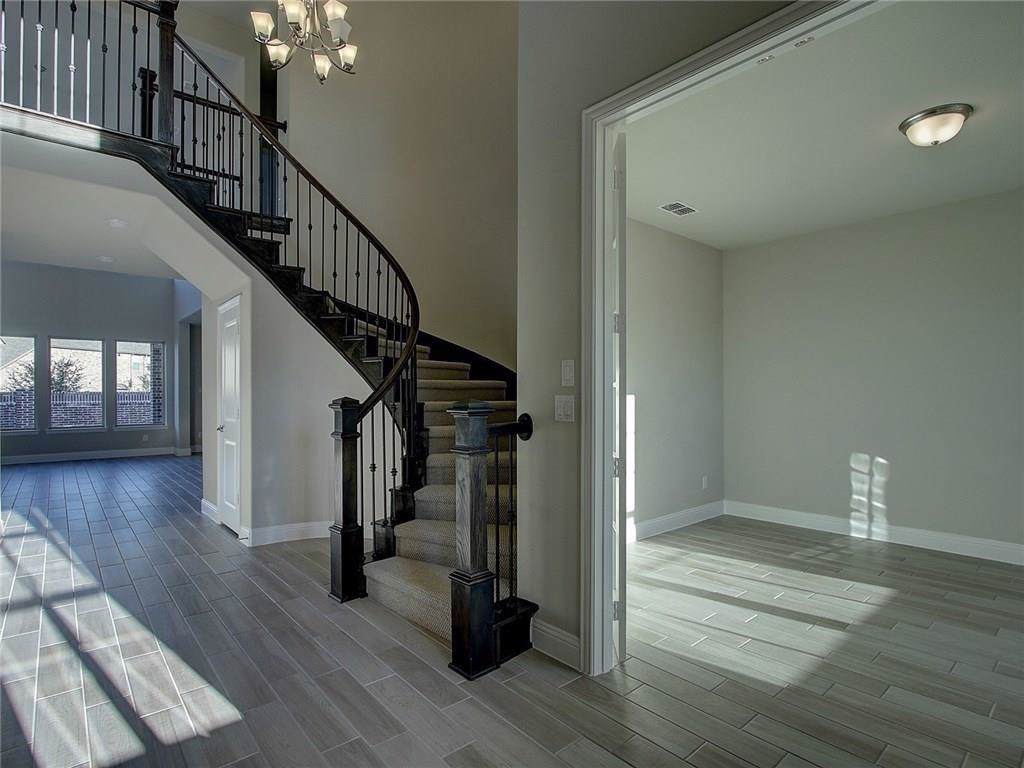 1418 Guthrie Lane - Photo 1