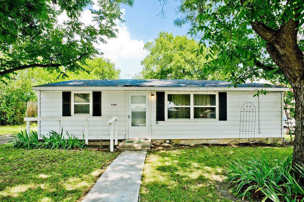 7908 Downe Drive - Photo 1