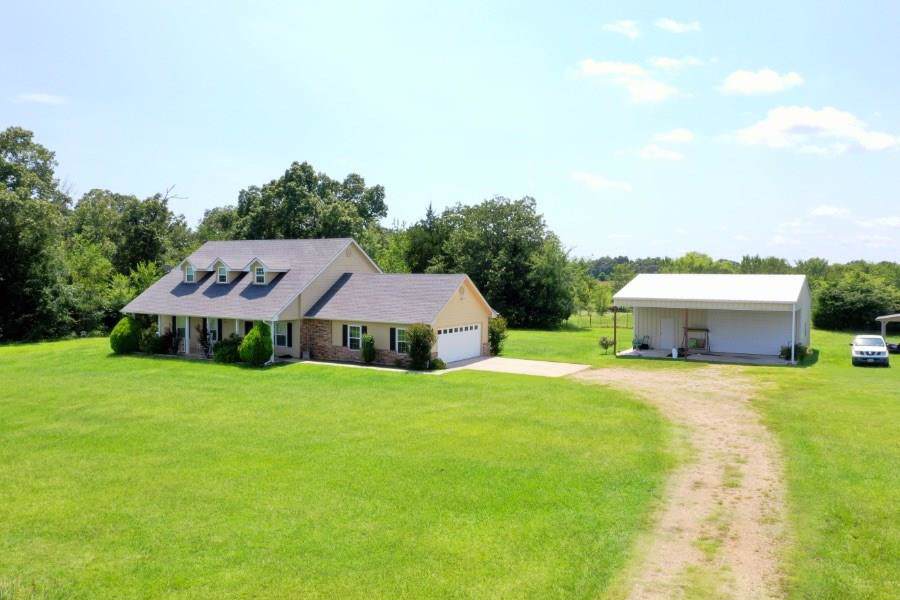316 County Road 44250 - Photo 1