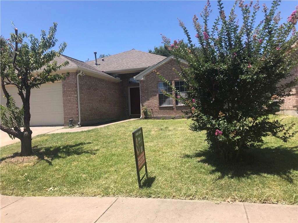 305 Lochwood Drive - Photo 1