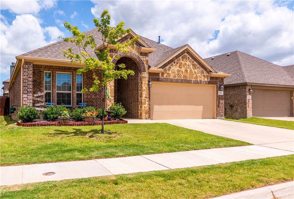 841 Lake Woodland Drive - Photo 1
