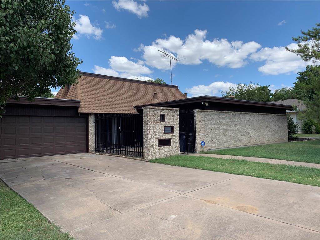 2932 Softwind Trail - Photo 1