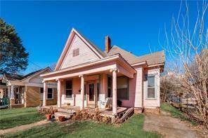 917 Sunset Avenue - Photo 1