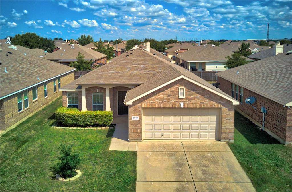 6217 Chalk Hollow Drive - Photo 1
