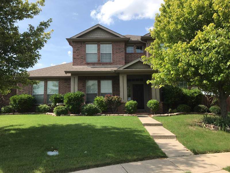 633 Azalea Drive - Photo 1