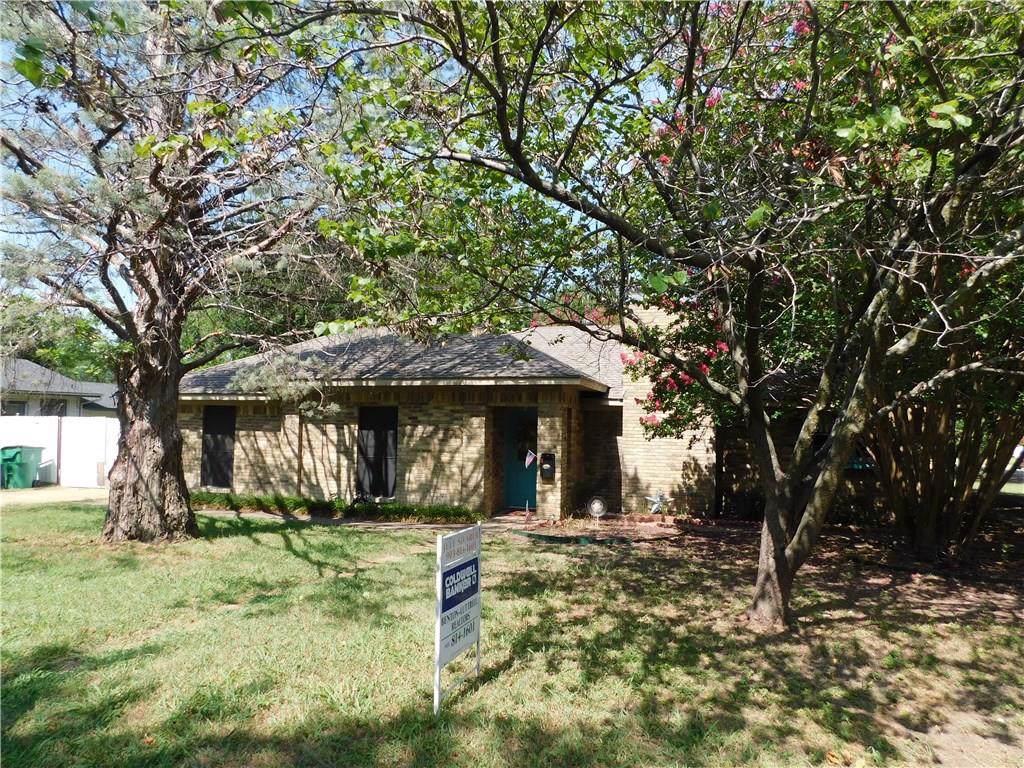 909 Graves Street - Photo 1