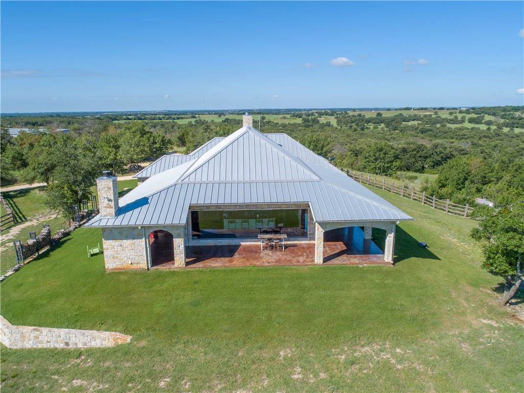 725 County Road 471 - Photo 1