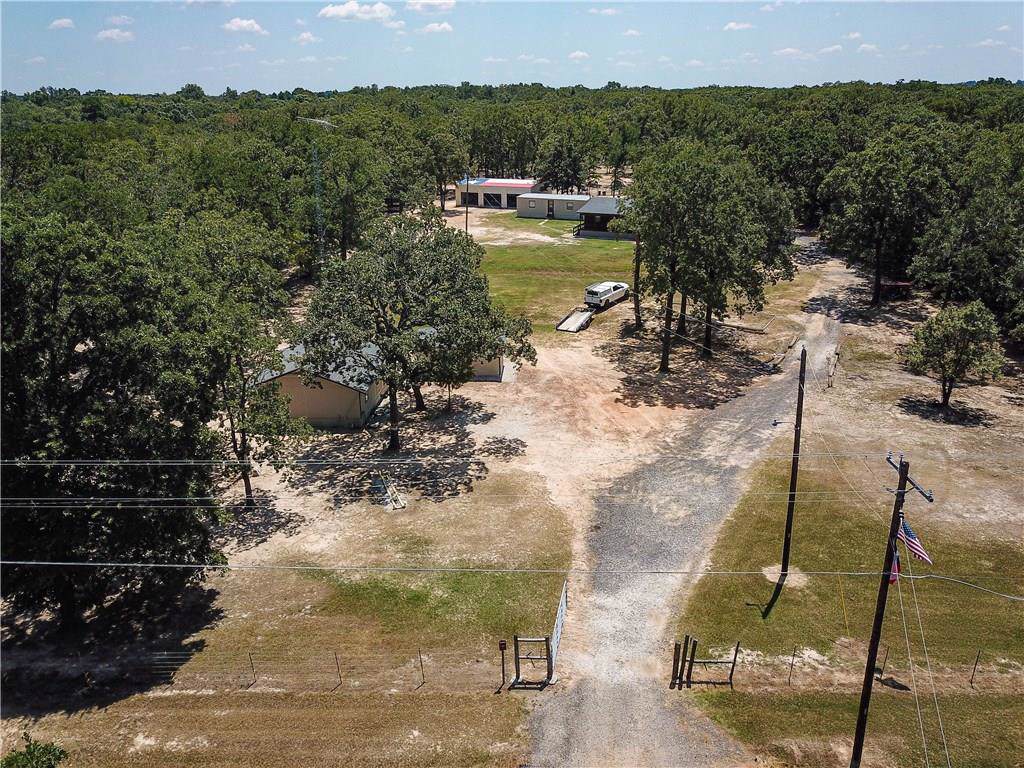 929 County Road 1660 - Photo 1