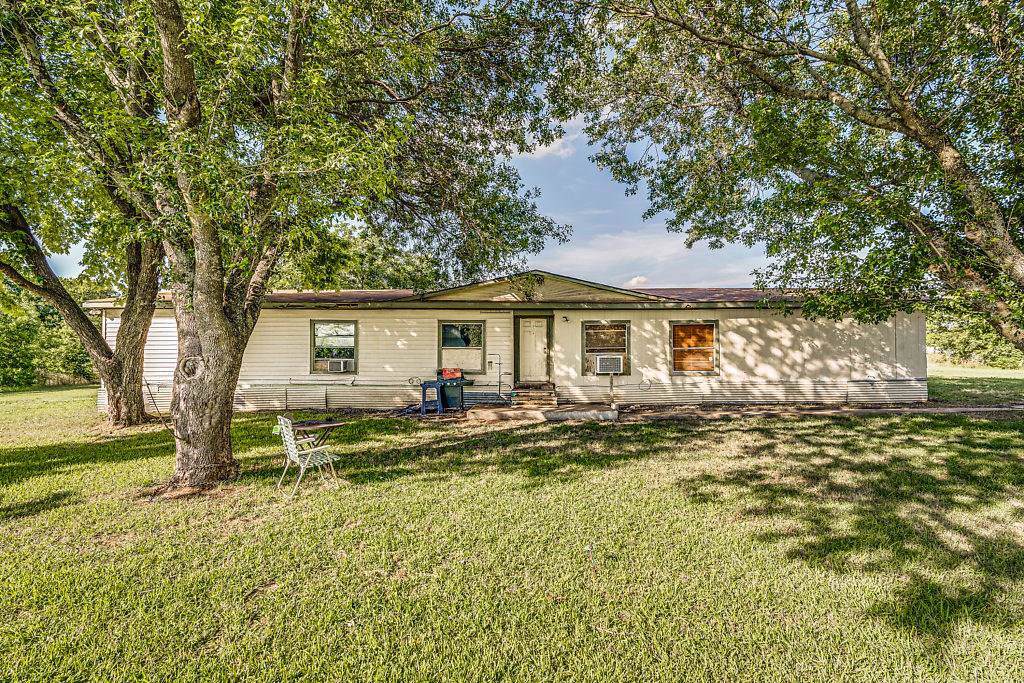 1813 Sunbeam Court - Photo 1