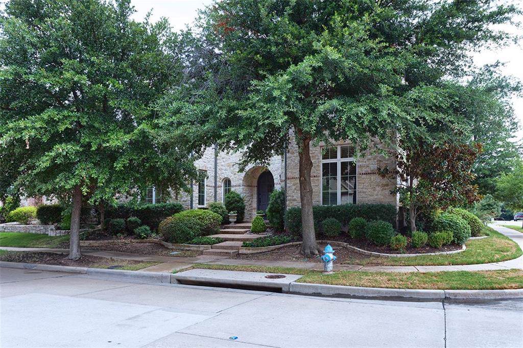 829 Chapel Hill Lane - Photo 1