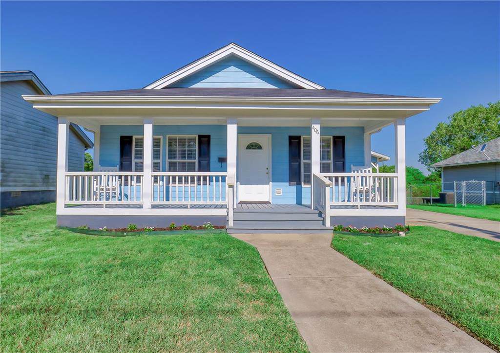 406 Kentucky Street - Photo 1
