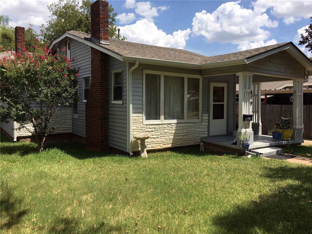619 Poplar Street - Photo 1