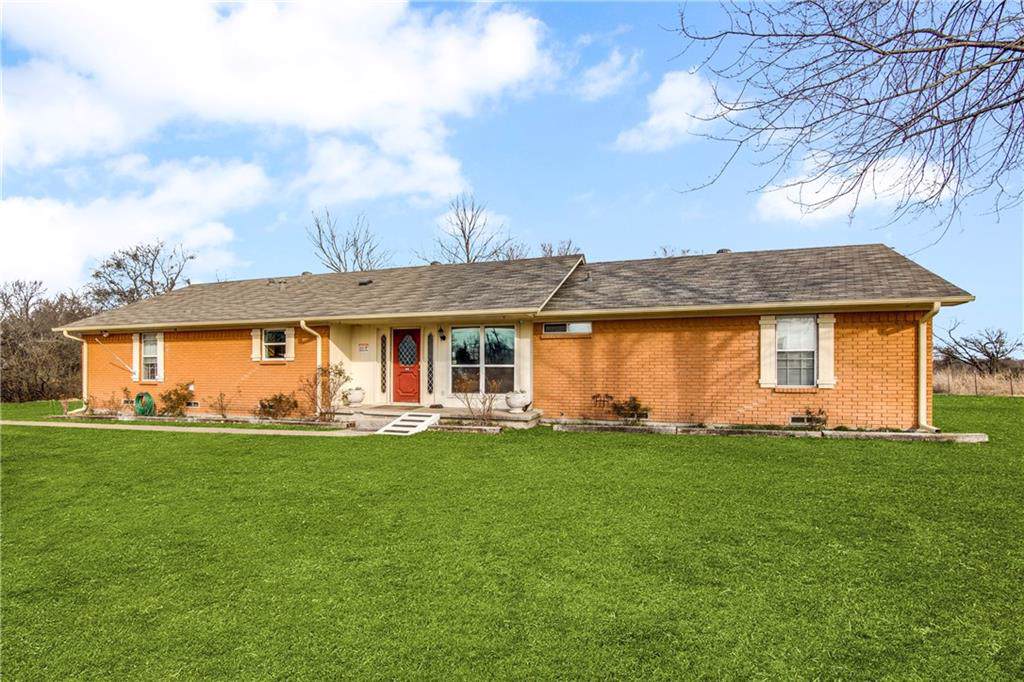 1828 Choate - Photo 1
