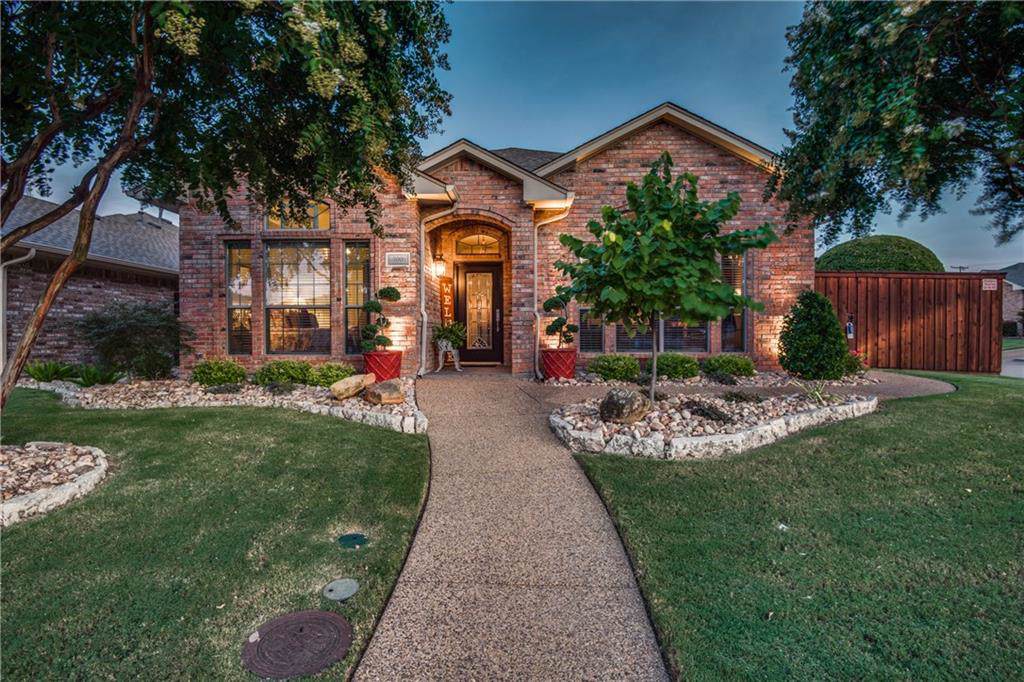 700 Nandina Way - Photo 1