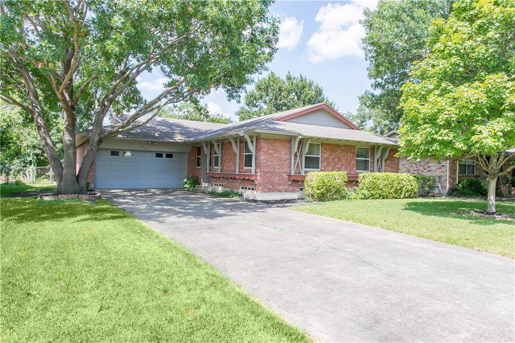 720 Scottsdale Drive - Photo 1
