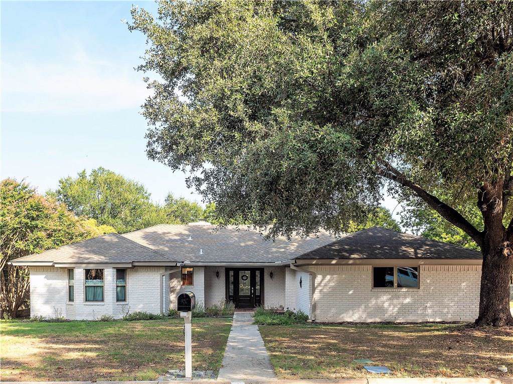 6 Canyon Creek Drive - Photo 1