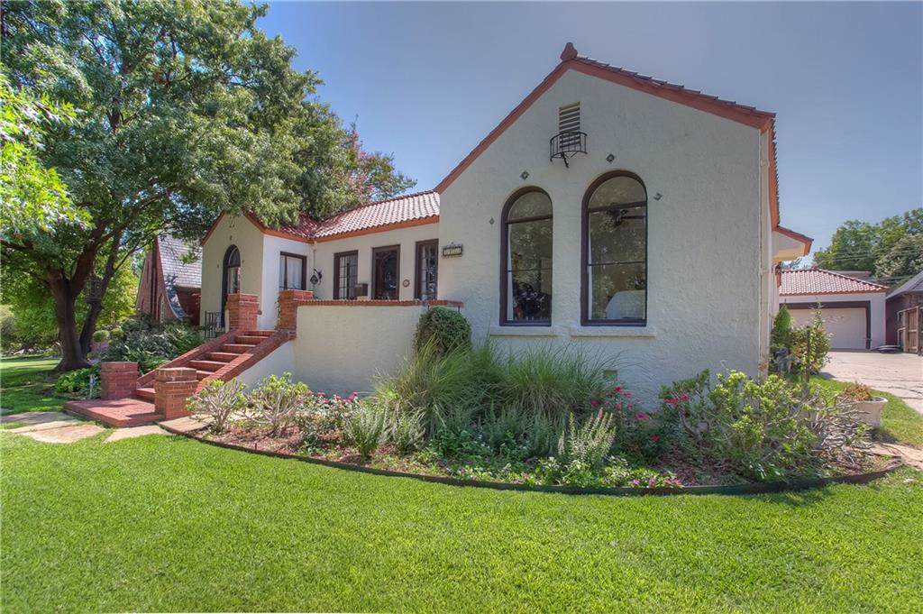 2428 Winton Terrace - Photo 1