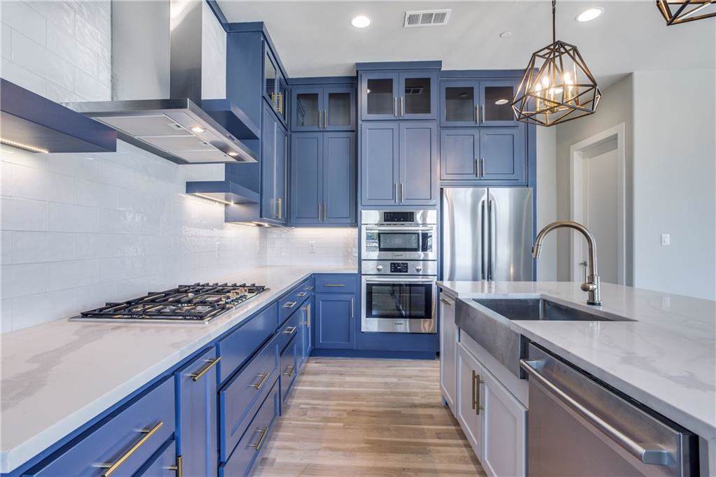 2532 Galvez Avenue - Photo 1