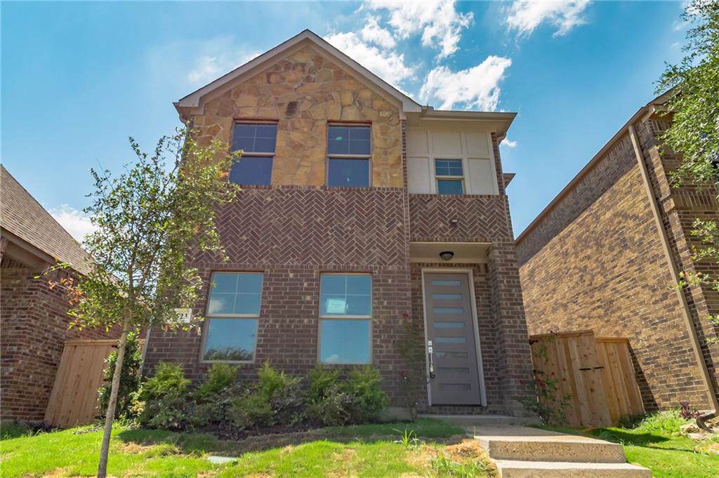 2923 Fontana - Photo 1
