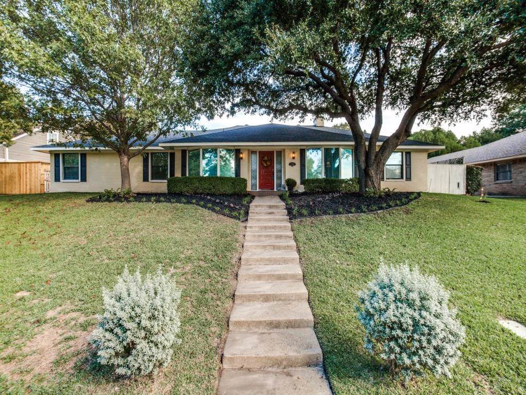 2502 Custer Parkway - Photo 1