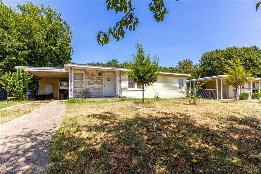 5733 Truelson Drive - Photo 1