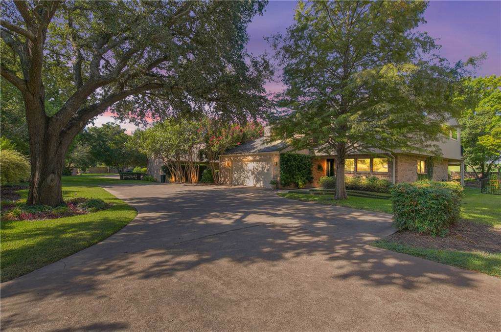 4412 Westridge Avenue - Photo 1