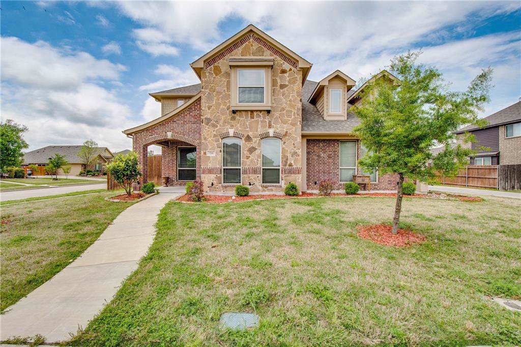 733 Mill Pond Drive - Photo 1