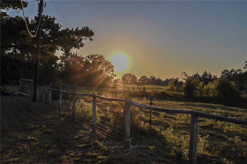 2844 County Road 4230 - Photo 1
