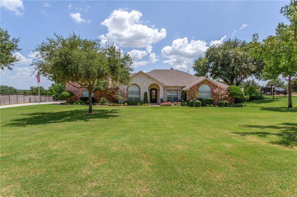 466 Chippendale Drive - Photo 1