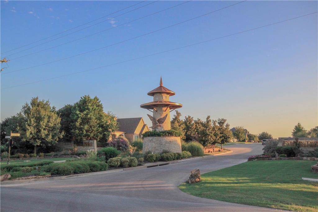 217 Falcon Point Drive - Photo 1
