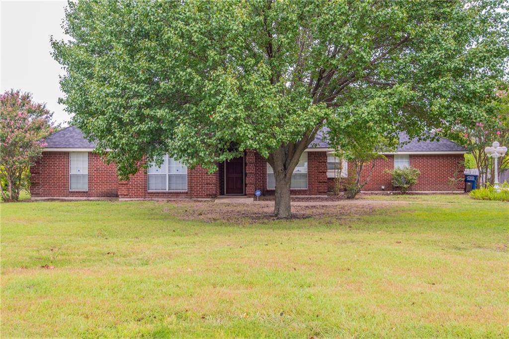 123 Suburban Drive - Photo 1