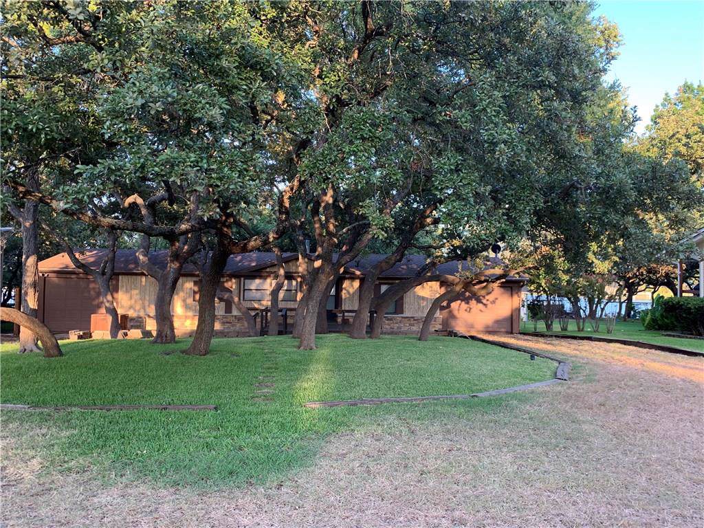 241 County Road 563 - Photo 1