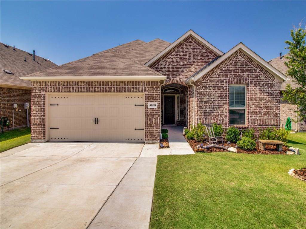 4308 Lakeview Drive - Photo 1