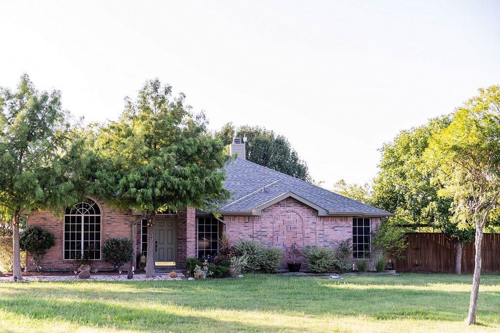 600 Cross Fence Drive - Photo 1