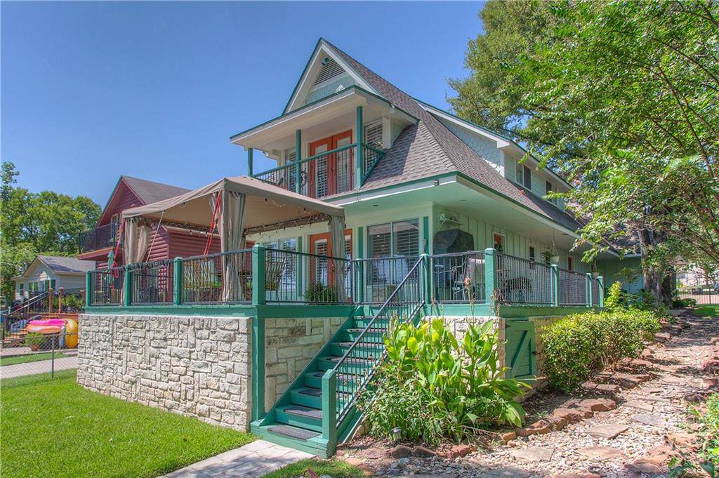 1717 Lake Drive - Photo 1