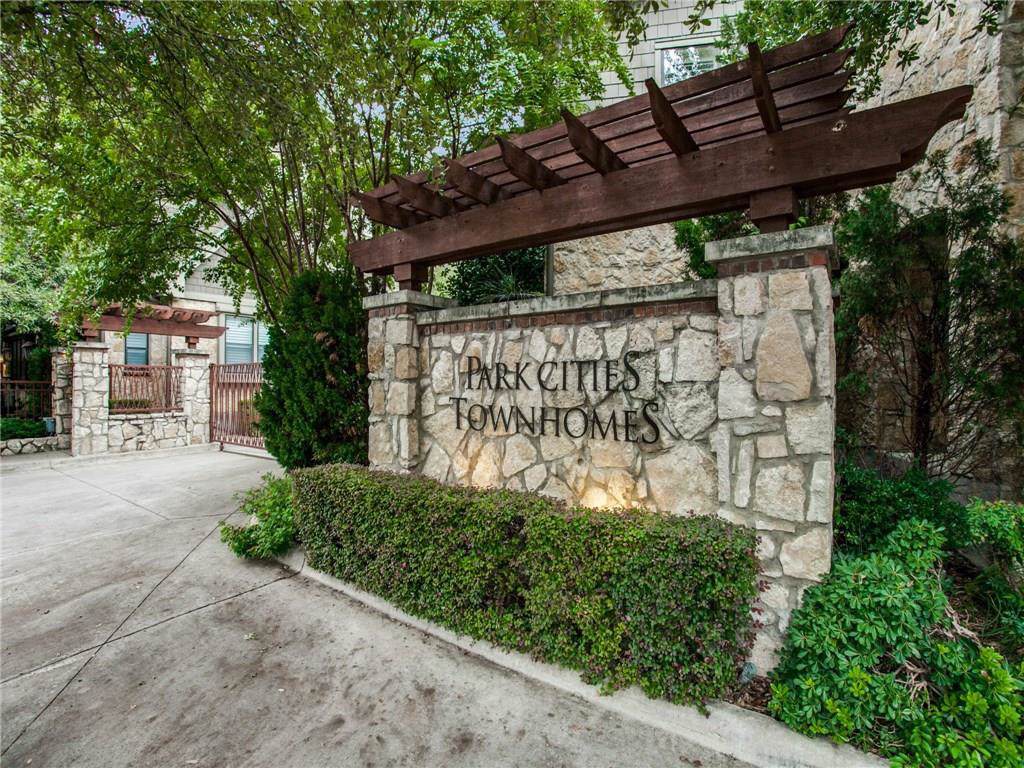 6354 Oriole Drive - Photo 1