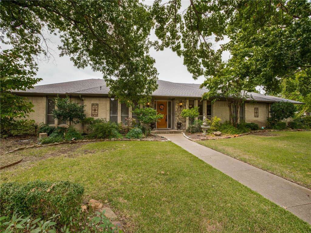 1115 Green Leaf Lane - Photo 1