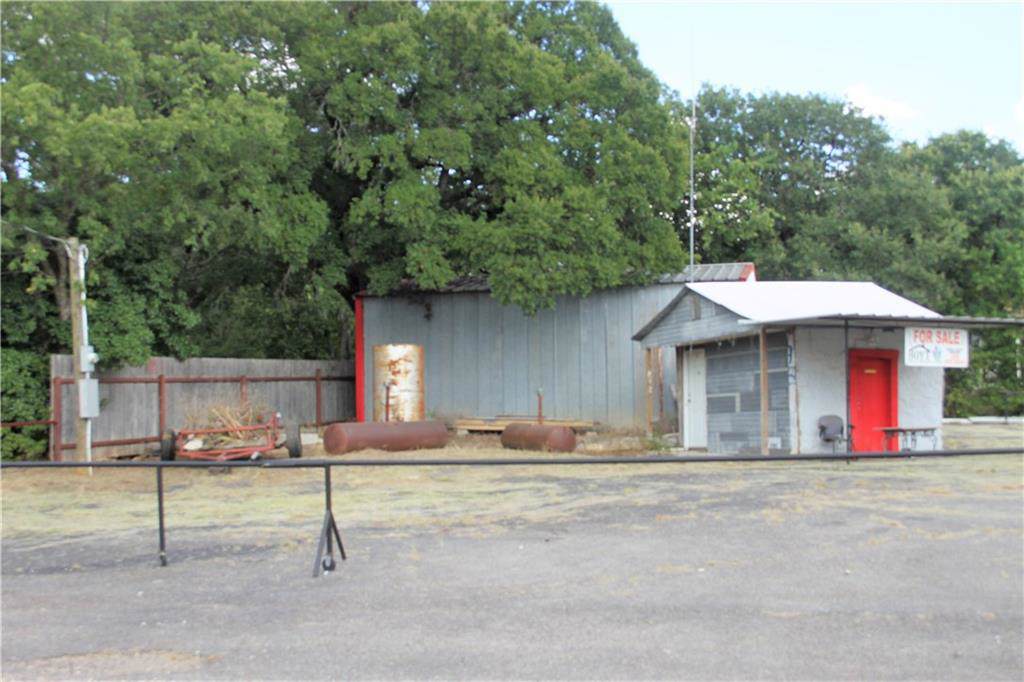 520 Reagan Street - Photo 1