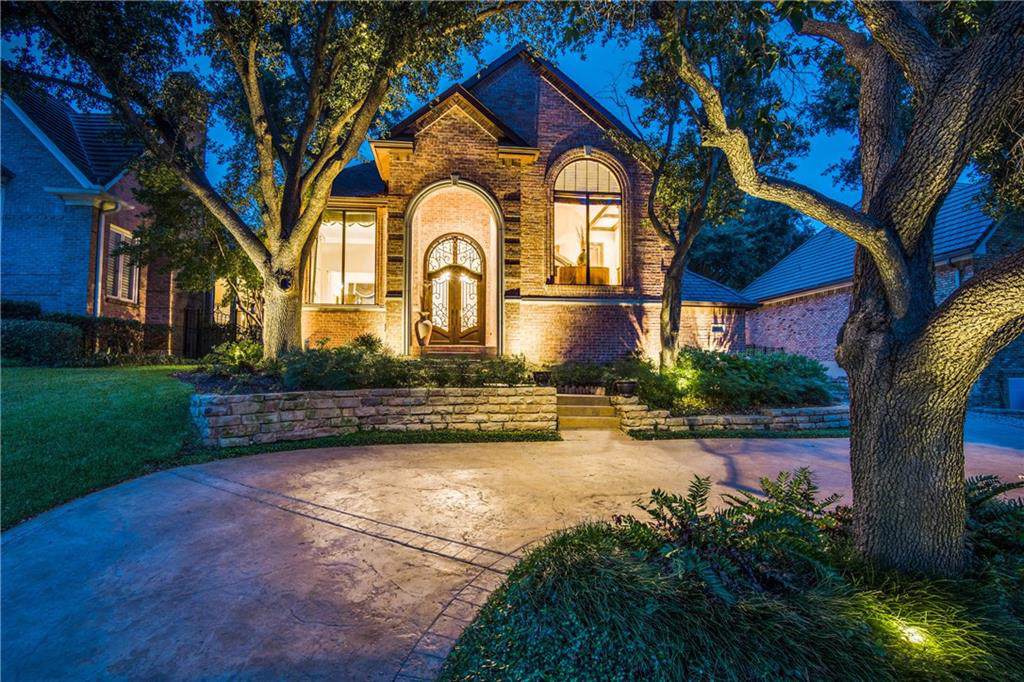 3809 Fox Glen Drive - Photo 1