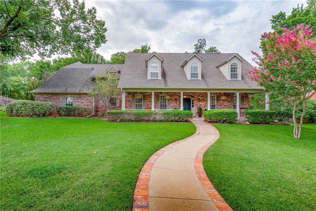 204 Laurel Creek Drive - Photo 1