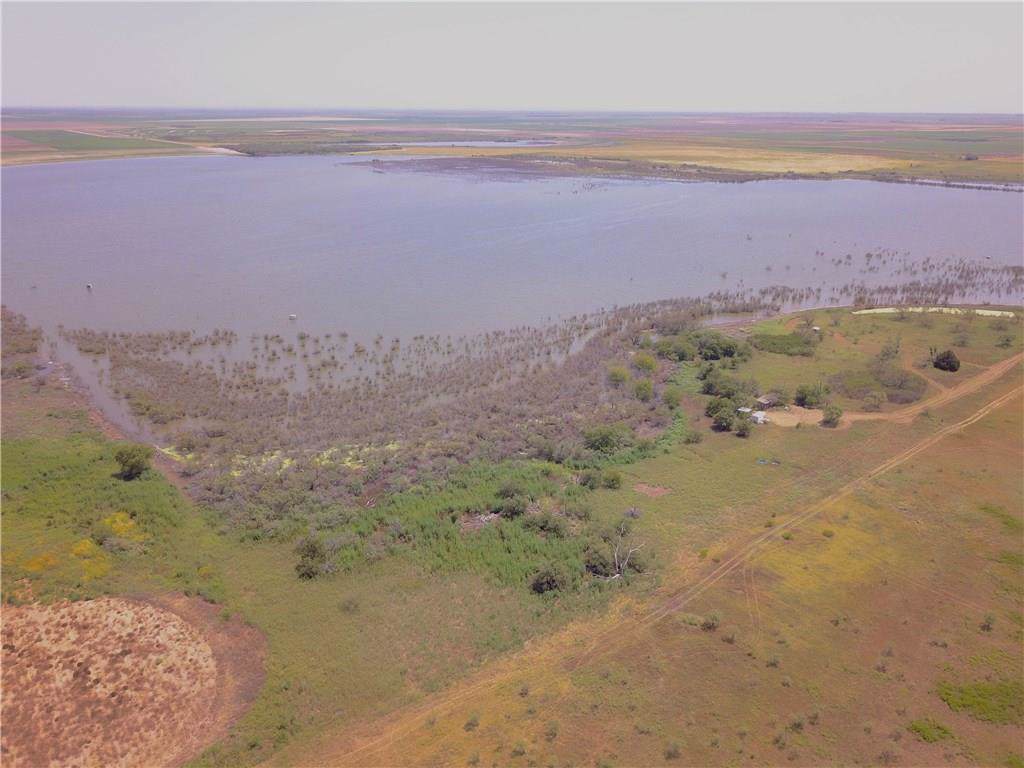 1707 County Road 113 - Photo 1