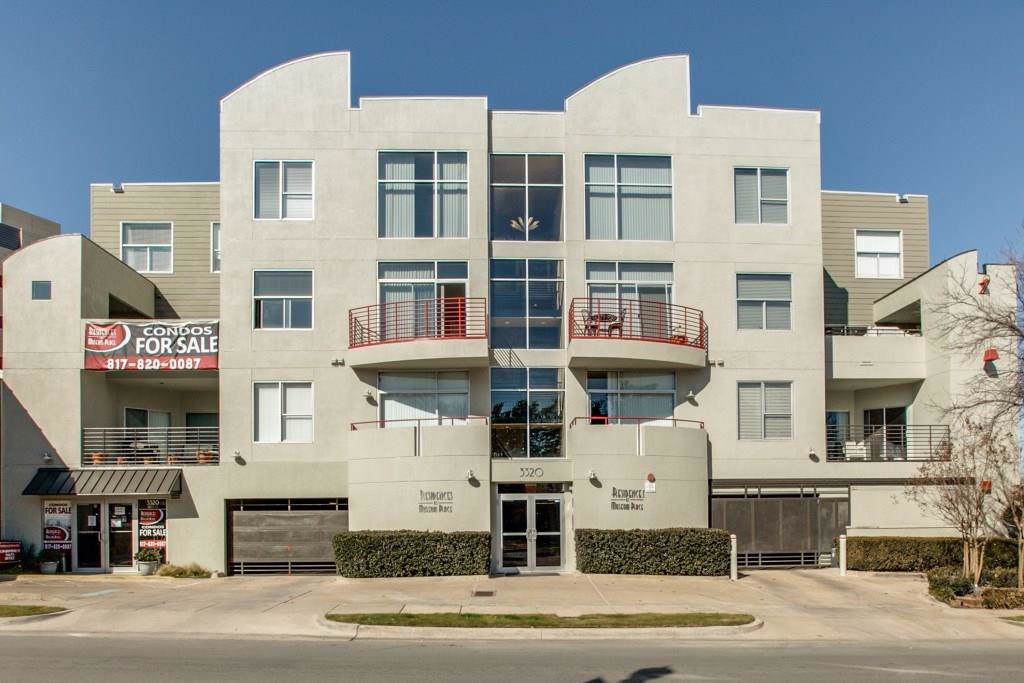 3333 Darcy - Photo 1