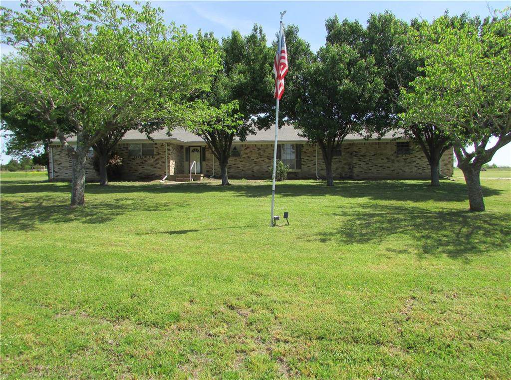7413 Fm 35 - Photo 1