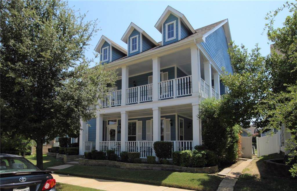 1520 Chestnut Drive - Photo 1